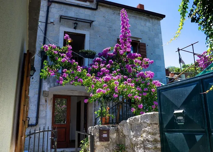 Stone House Marino Traù
