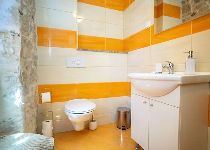 Stone House Marino Casa vacanze *